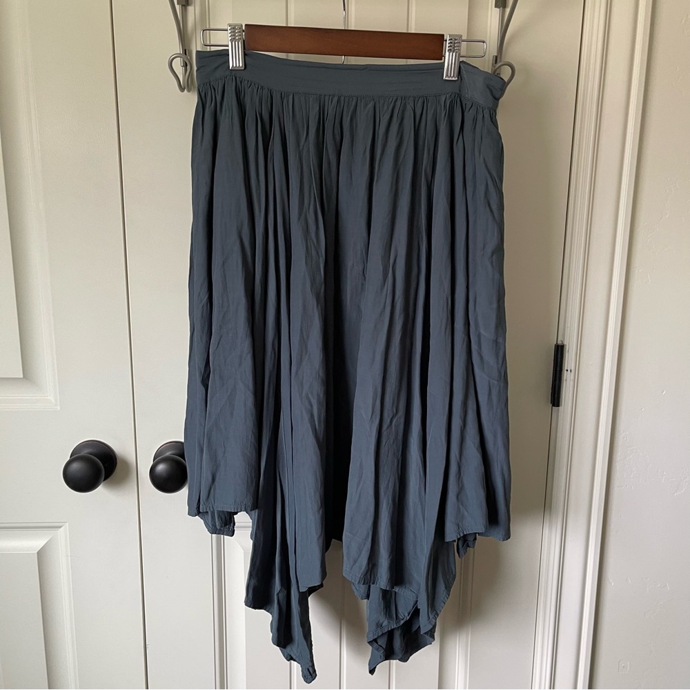 DownEast Gray Asymmetrical Pleated Midi Skirt